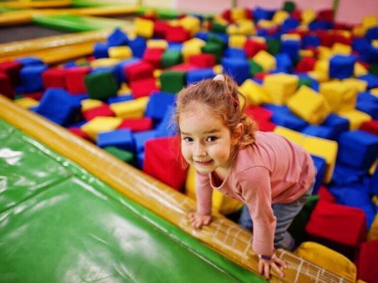 Владельца батутного центра в Башкирии наказали штрафом за несоблюдение норм безопасности