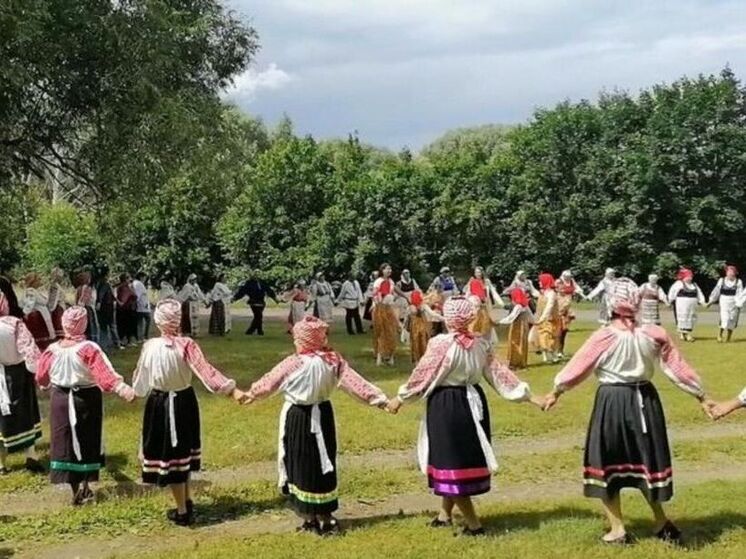 На Брянщине отметят Единый День фольклора презентацией грантового проекта