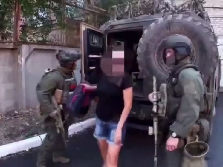 В ЛНР будут судить женщину за госизмену