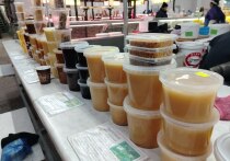 Доля фальсифицированного меда снизилась с 90% до 40%, однако все равно остается достаточно высокой, сообщили в Комитете ветеринарии Новгородской области