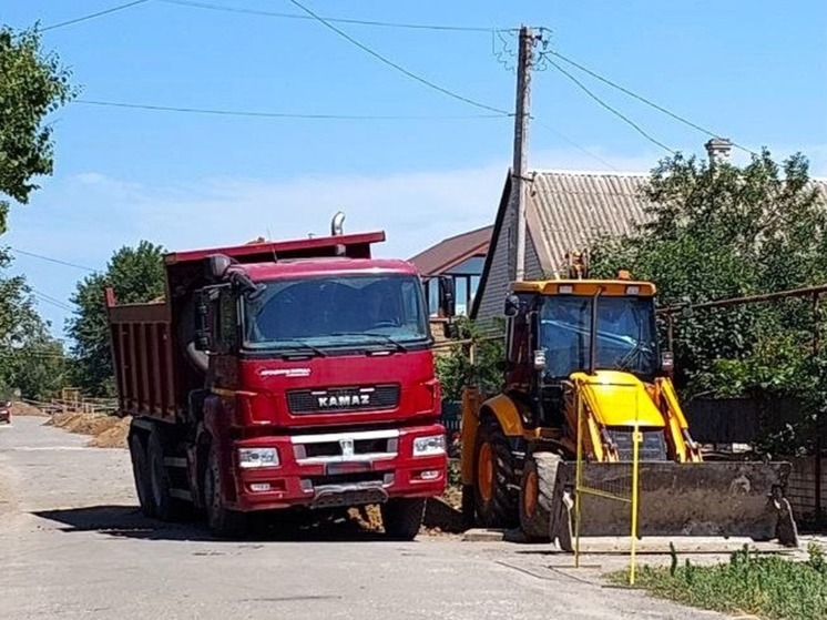 В Геническе начался капитальный ремонт водопроводных сетей
