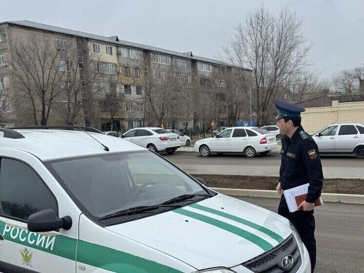 Арест авто заставил махачкалинца погасить алименты на 380 тысяч рублей