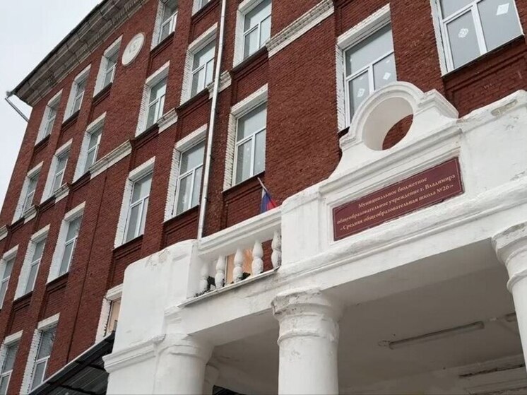 Во Владимирской школе в одностороннем порядке расторгли контракт с нерадивым подрядчиком