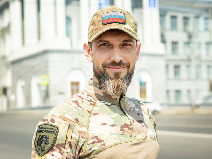 Начальник службы протокола мэрии Курска завершил службу в «Барсе»