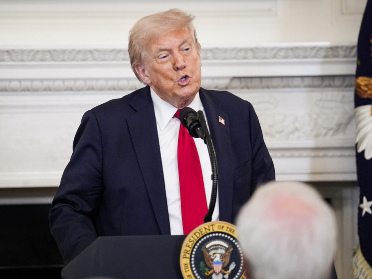 Венгерский аналитик Кошкович: Трамп передал конфликт на Украине Европе