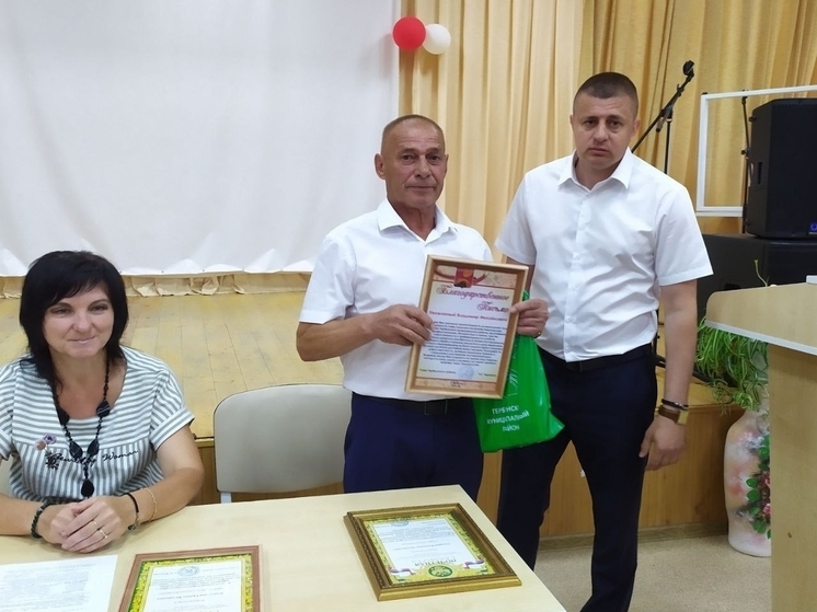 Глава сельского поселения в Липецкой области  досрочно сложил полномочия