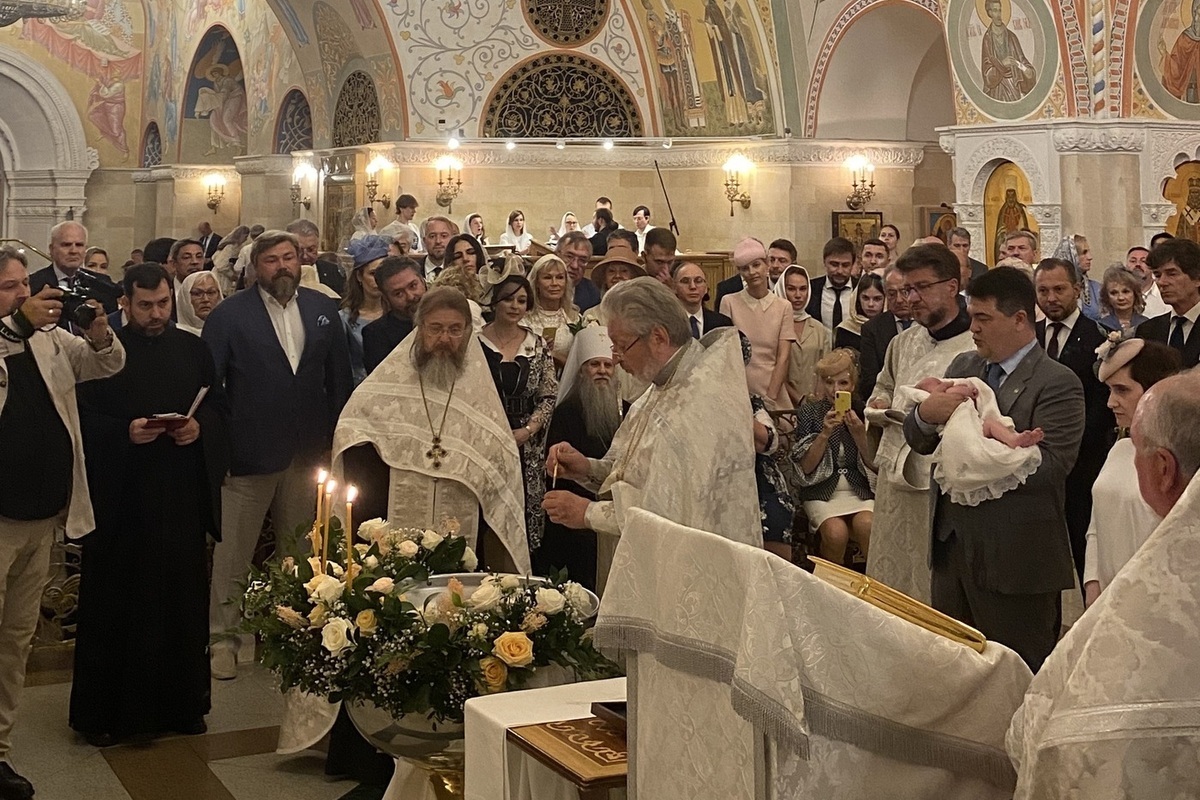 Дочь Зураба Церетели стала крестной наследника Дома Романовых
