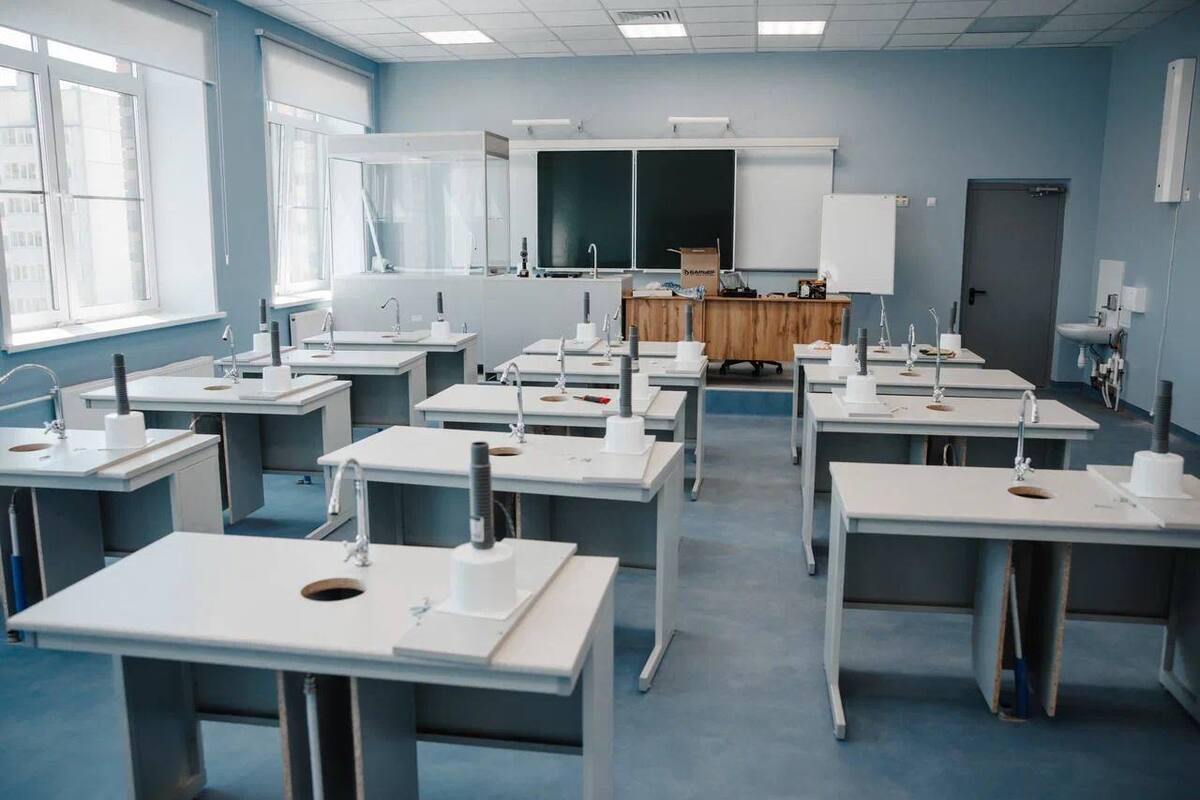 Алексей Ладыков оценил готовность трех новых школ к приему учеников