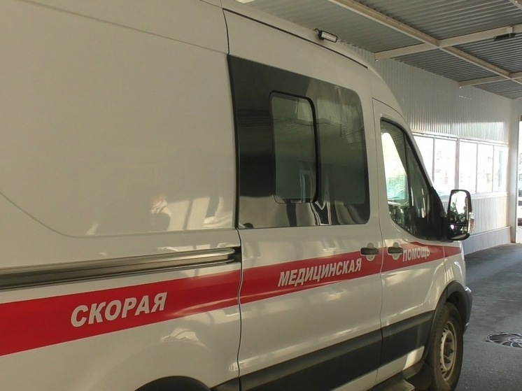 В Волгограде 14-летний подросток не справился с мотоциклом и опрокинулся