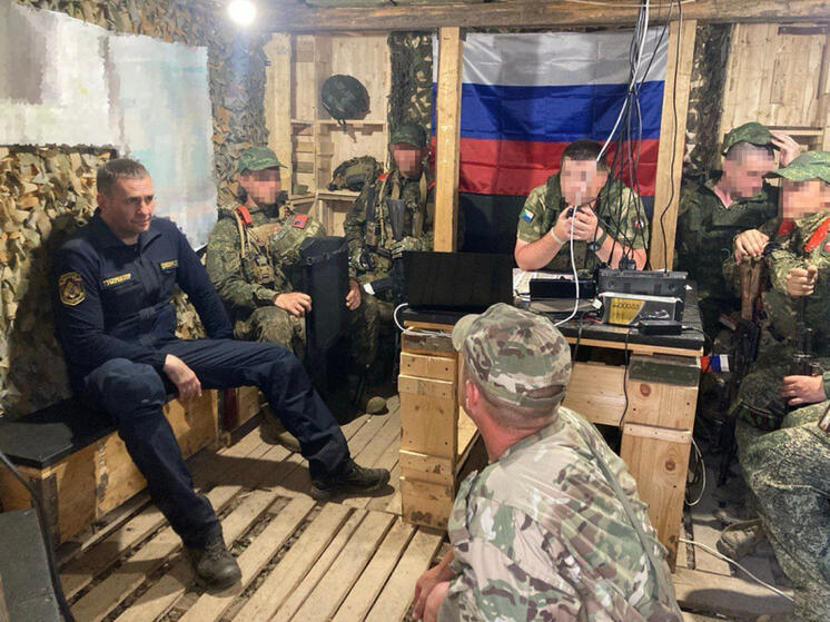 Глава Хабаровского края передал бойцам в зоне СВО технику и оборудование