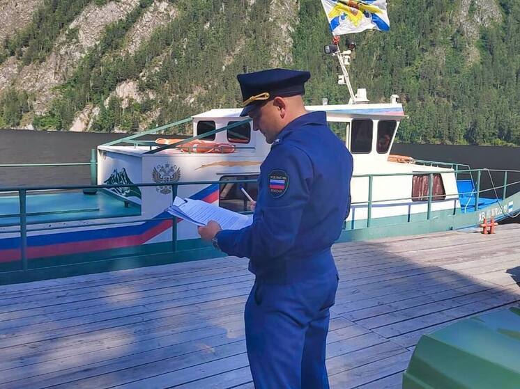  В Абакане два капитана лишатся катеров за прогулки с ветерком по Енисею