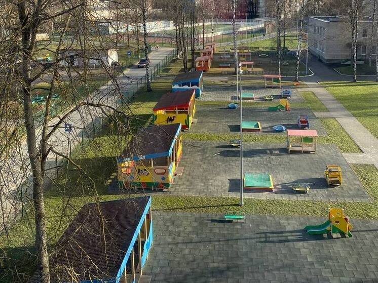 Абаканского бизнесмена заставили закрыть табачный ларек рядом с детсадом