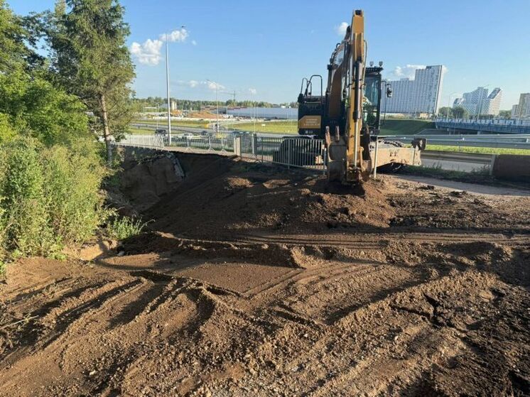 В Уфе начали ремонтировать улицу Рыленко, размытую дождем