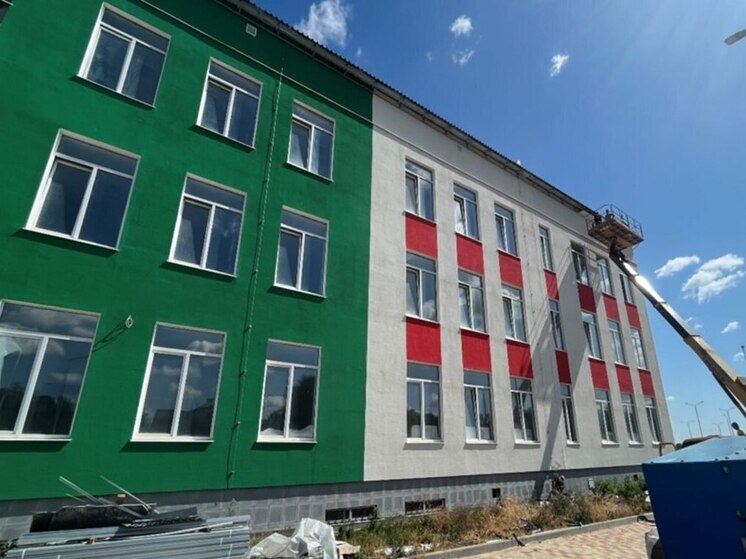 Строительство школы на 600 мест в Симферопольском районе выполнено на 74%