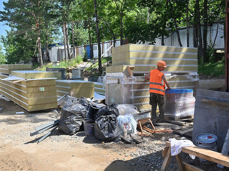 Мэр Хабаровска недоволен темпами строительства спортивно-досугового комплекса