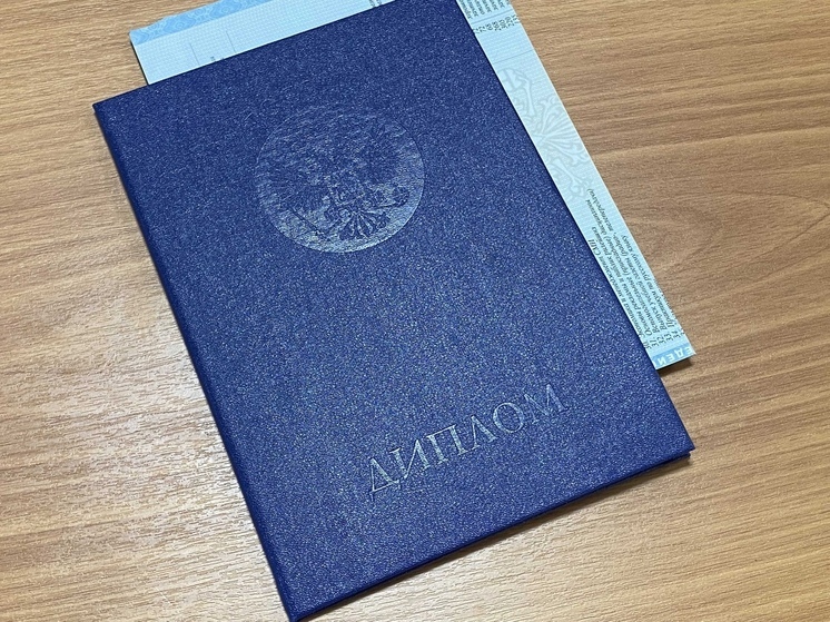 Мошенники начали звонить выпускникам вузов от имени сотрудников деканата