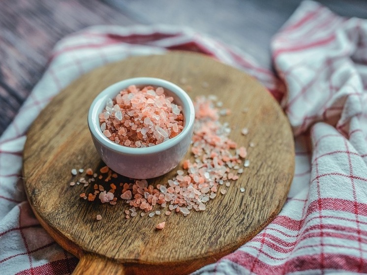 Калужан призвали есть йодированную соль