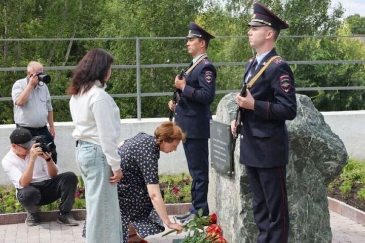 В Башкирии открыли мемориал погибшим сотрудникам органов внутренних дел