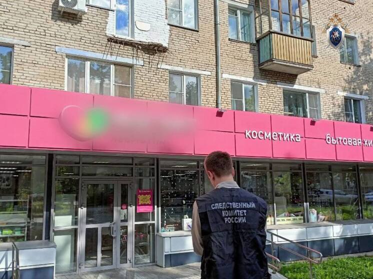 В Кыштыме рухнул балкон с человеком