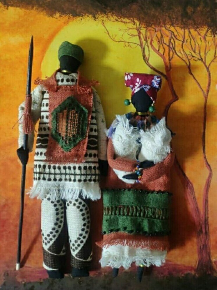 Кукол из Тарусы передали в Русско-Африканский центр