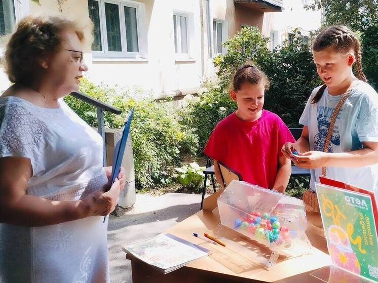 Викторина «Дорожная грамматика» прошла возле серпуховской библиотеки №1