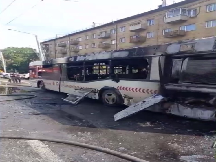 Прокуратура проверяет обстоятельства возгорания автобуса в Красноярске