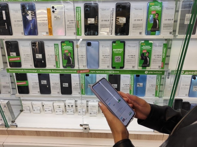 Виртуальный напарник появился у продавцов в приморских салонах связи