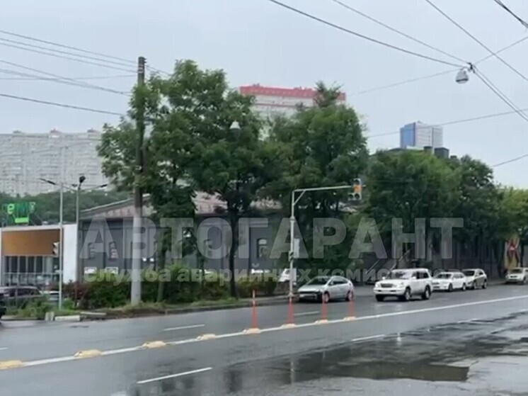 Новый светофор установили на Народном проспекте во Владивостоке