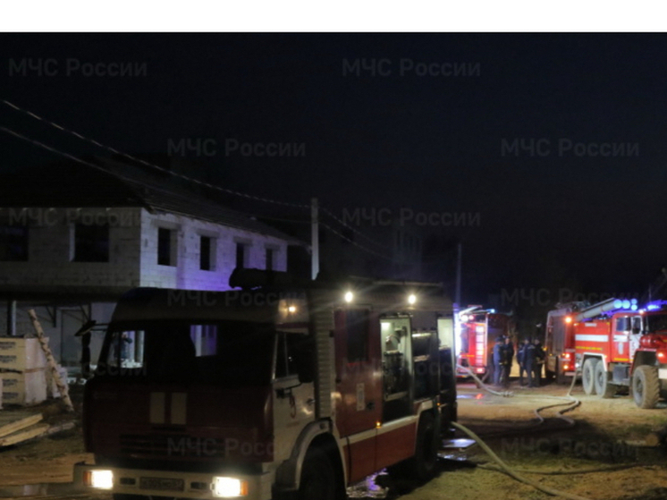 В Смоленске на улице Урожайной сгорел автомобиль