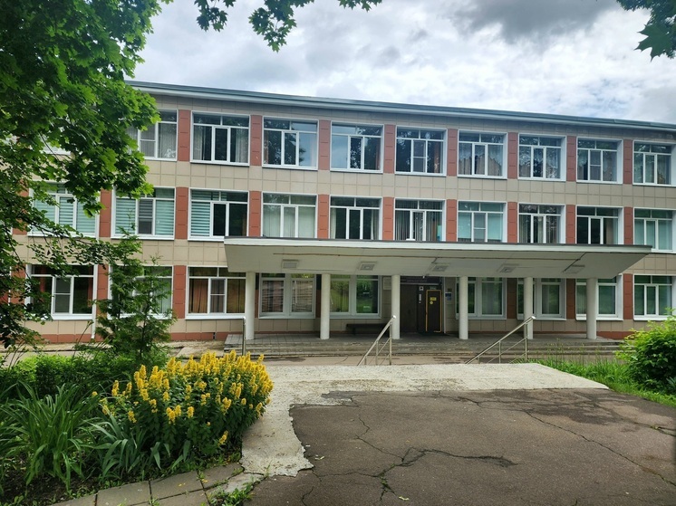 В центре внимания: итоги учебного года и капремонт школ в Серпухове
