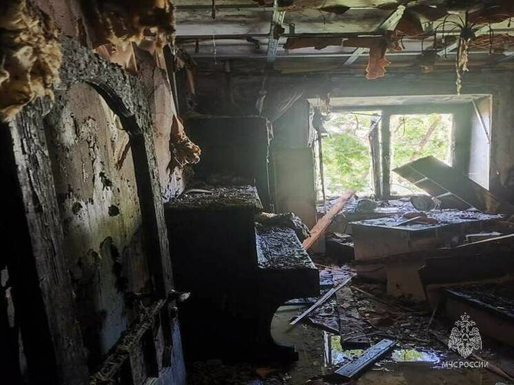 В центре Казани эвакуировали жильцов из-за пожара в доме