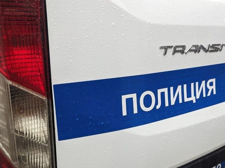 Труп в подвале нашли при разборе старого дома в Выборгском районе