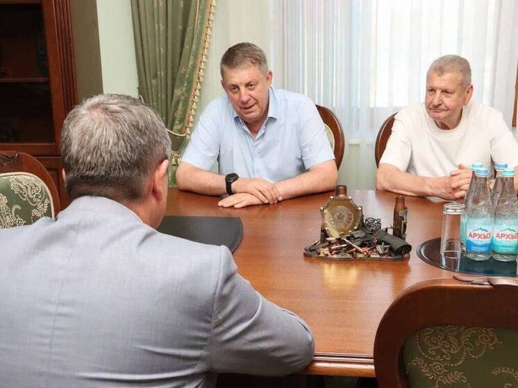 Пасечник встретился с губернатором Брянской области