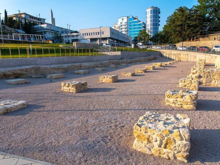 Фрагменты античных объектов нашли в Севастополе при создании нового парка