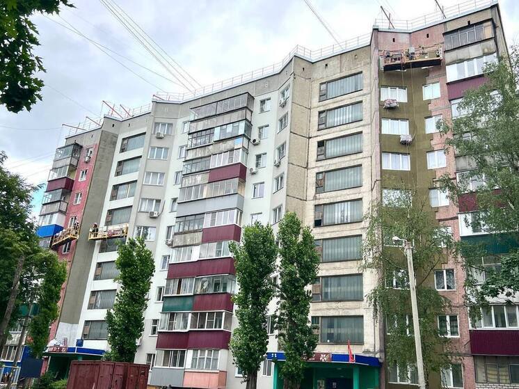 В Липецке стартовал капремонт девятиэтажного дома в 15 микрорайоне
