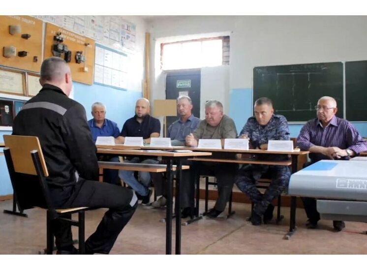 На Смоленщине более 800 осужденных получили аттестаты об образовании и свидетельства о рабочей профессии