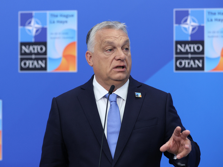 Орбан: на данный момент Венгрии выгоднее оставаться в ЕС, чем выйти из него