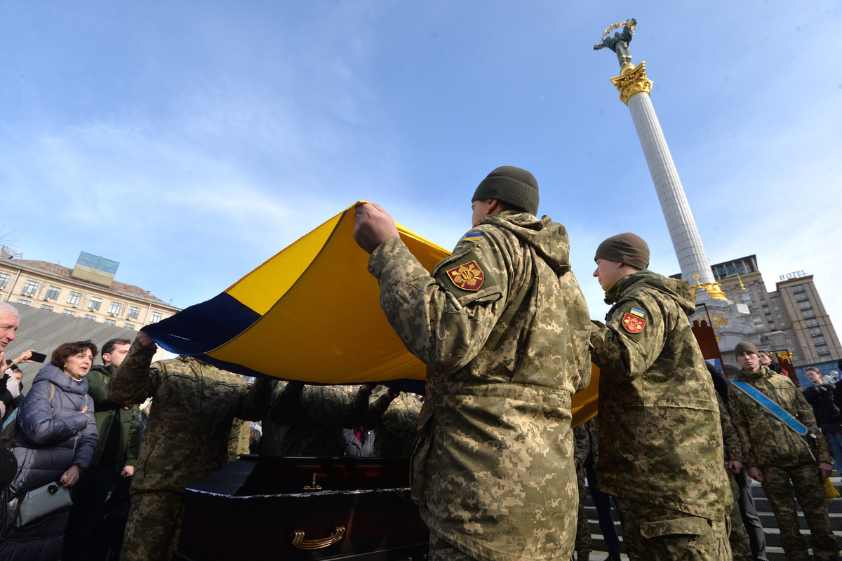 Подполье: украинские военкоматы после ударов ВС РФ перебазировались в школы