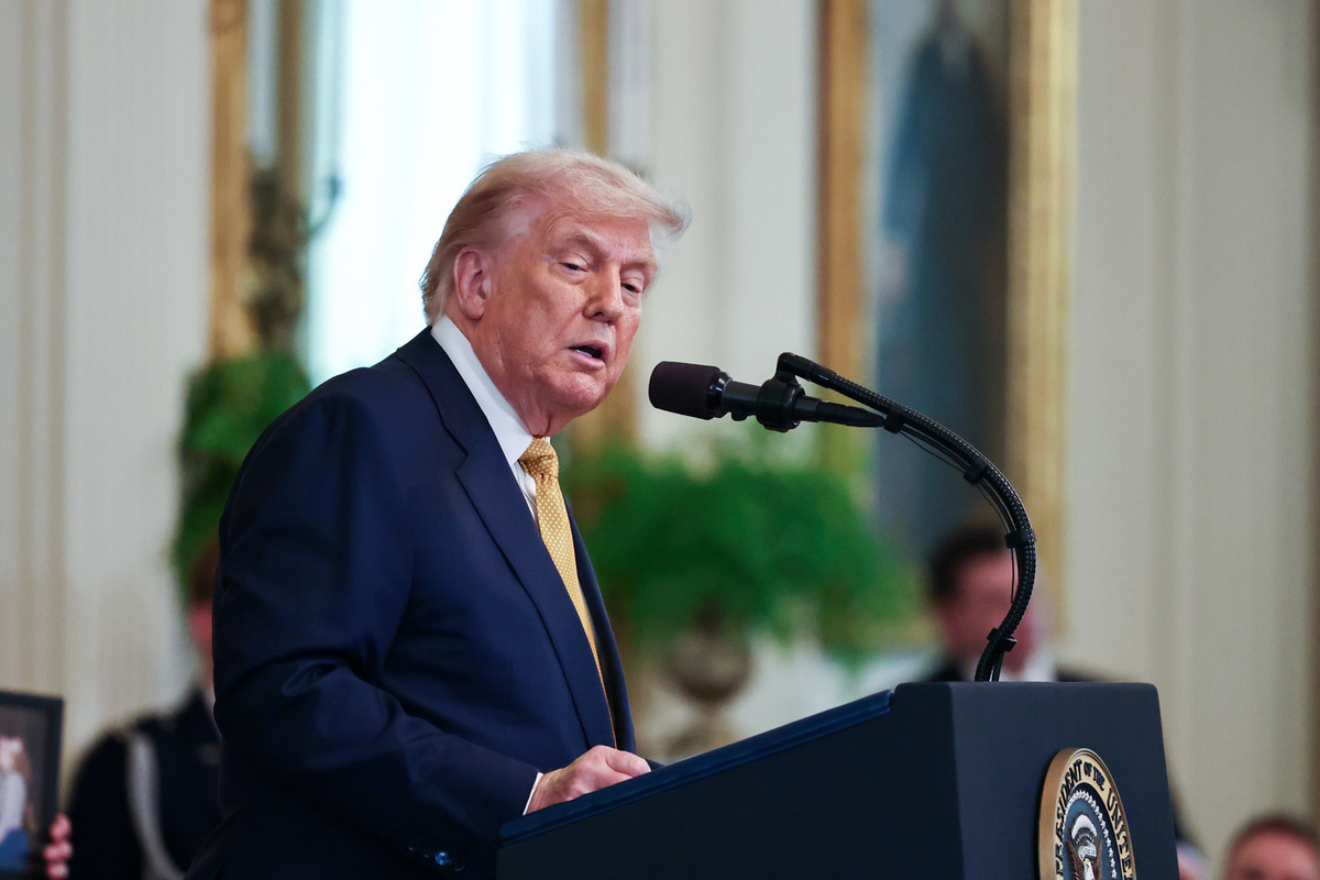 Трамп: статья WSJ об эротическом подарке для Эпштейна основана на сомнительных источниках