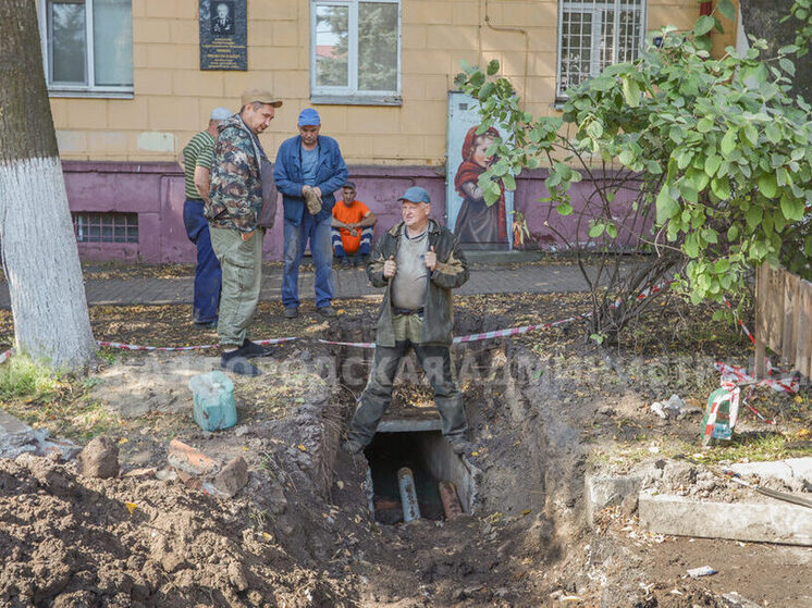 Улицу Горького в Брянске капитально ремонтируют