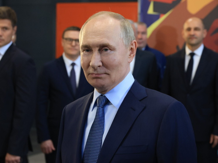 Путин присвоил троим южноуральцам высокие государственные награды