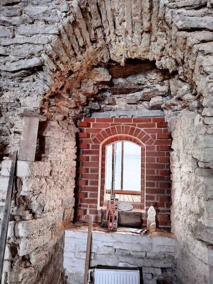 Реставрационные работы продолжаются в Стефановской церкви Мирожского монастыря