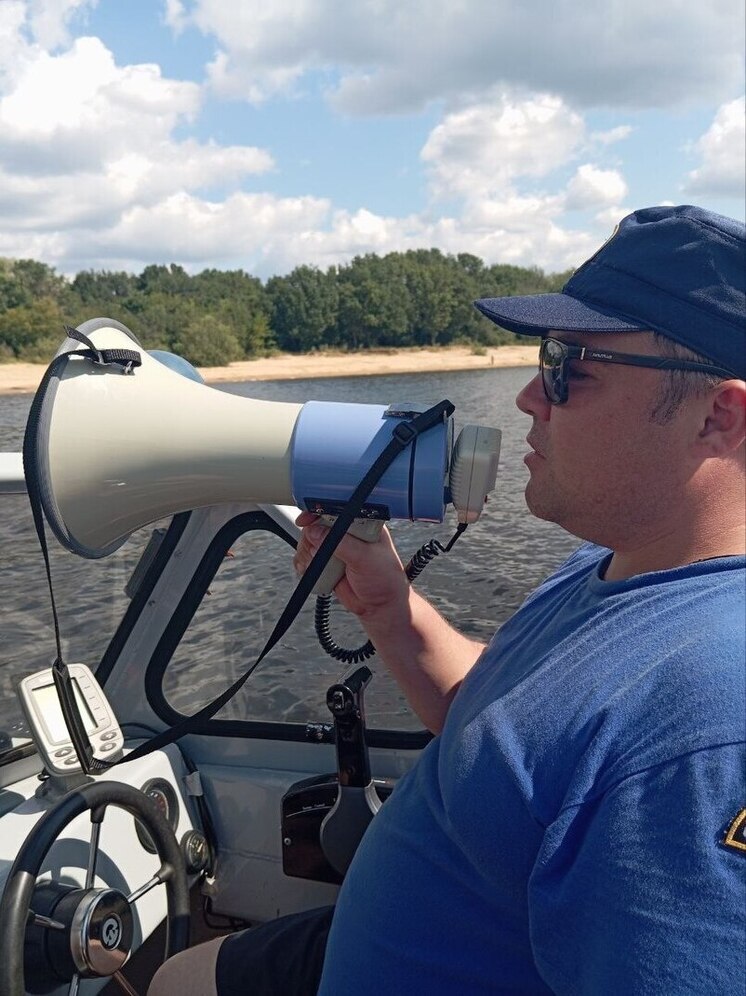 На Волге — под надзором: спасатели Чувашии проводят ежедневные рейды