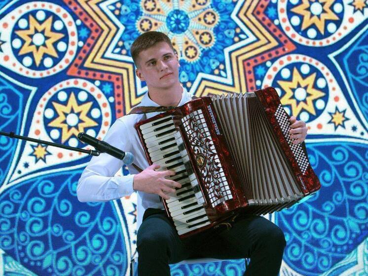 Без репетиторов и стресса: ставрополец сдал ЕГЭ по физике на 100 баллов