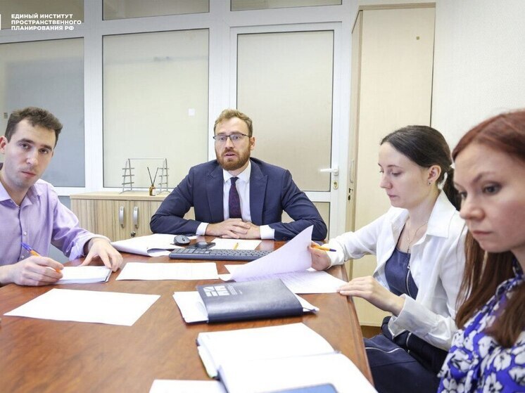  На Херсонщине обсудили развитие Генического и Чаплинского муниципальных округов
