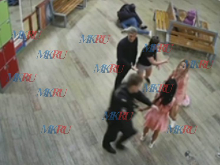 Выяснились детали нападения известных гимнасток на полицейских в детском комплексе «Замания»