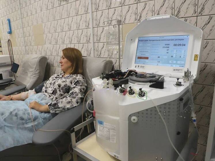 В Ноябрьской больнице заработал современный аппарат по отбору крови