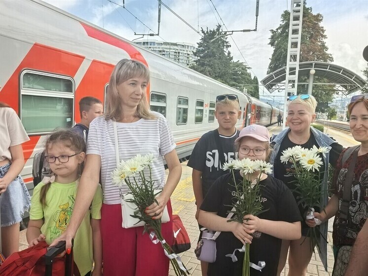 При поддержке Анны Невзоровой в Сочи на реабилитацию приехали семьи из Курской области