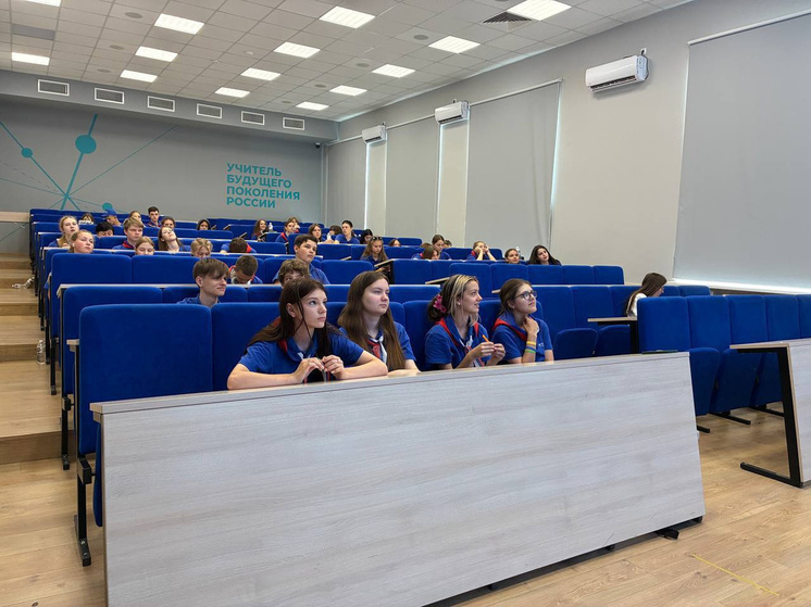 В Армавире состоялась профориентационная встреча, в которой приняли участие 40 школьников из ДНР