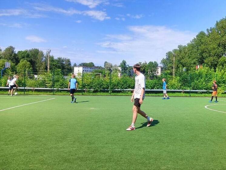В Киришах прошел Фестиваль дворовых игр
